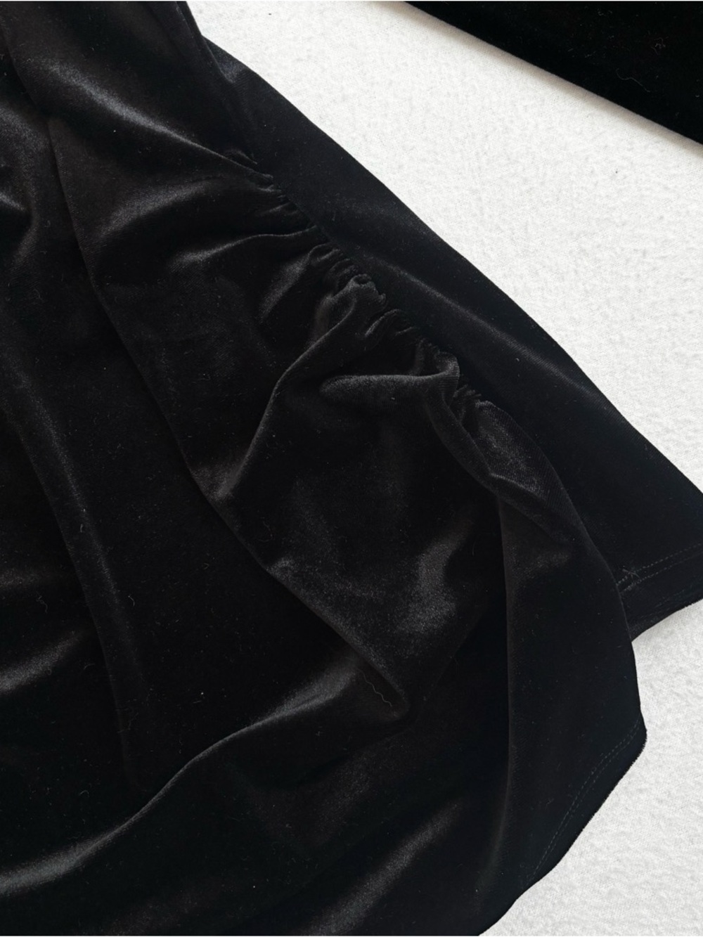 Sundance Black Velvet Faux Wrap Ruched Side Top Womens Medium Balletcore Classic - Picture 7 of 8